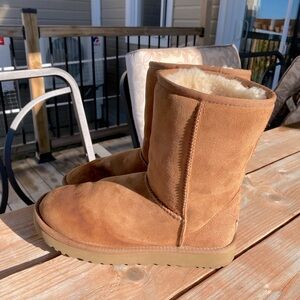 Ugg classic